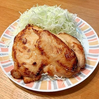 鶏むね肉の味噌漬け焼き